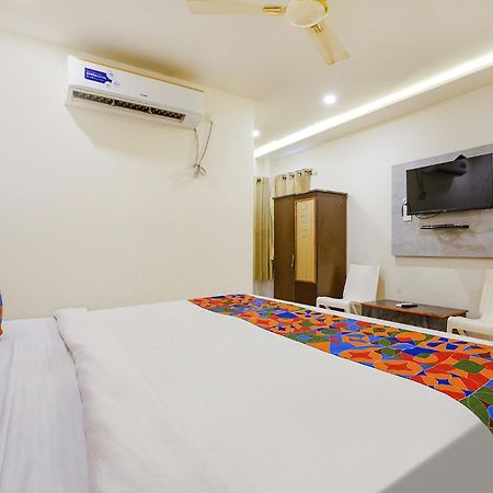 Fabhotel Ambika Elite Buckinghampet Bagian luar foto