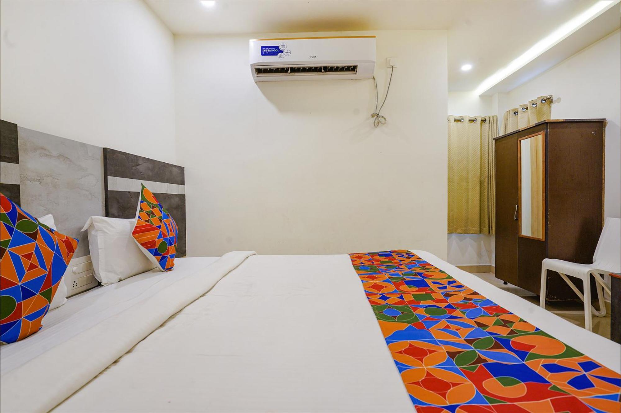 Fabhotel Ambika Elite Buckinghampet Bagian luar foto